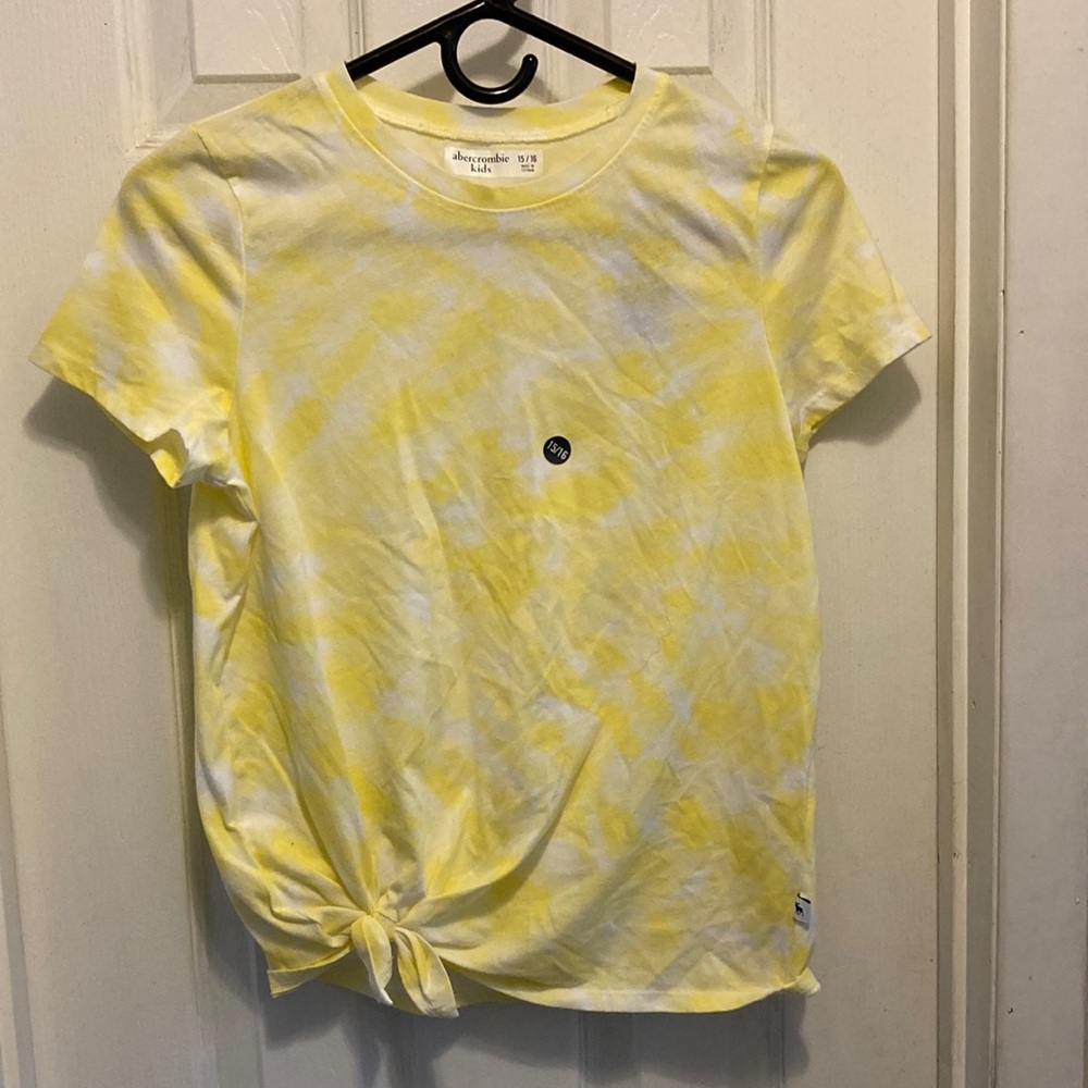 Abercrombie kids yellow shirt